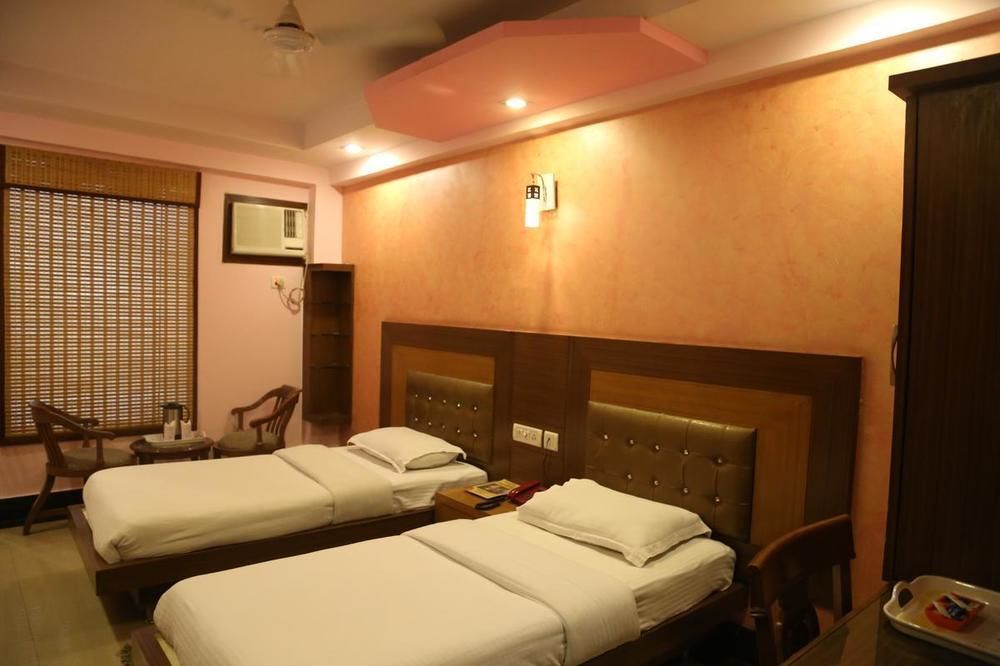 Hotel Grand Plaza Nueva Delhi Exterior foto
